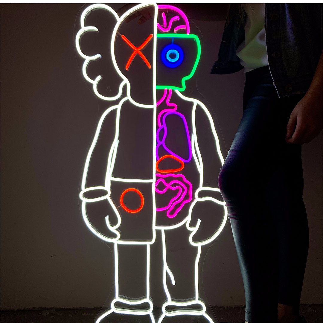 Kaws 003