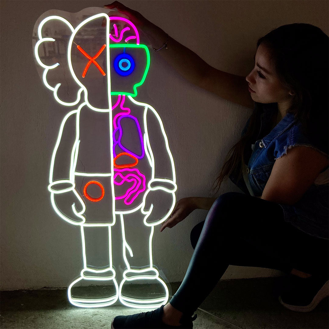 Kaws 003