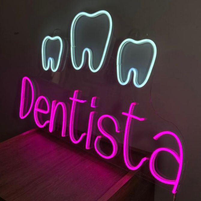 Dentista con muelas