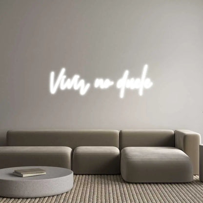 Letrero de neón LED «Frase Personalizada Neón Vivir no duele» — encendido, vista principal | Electric Neon