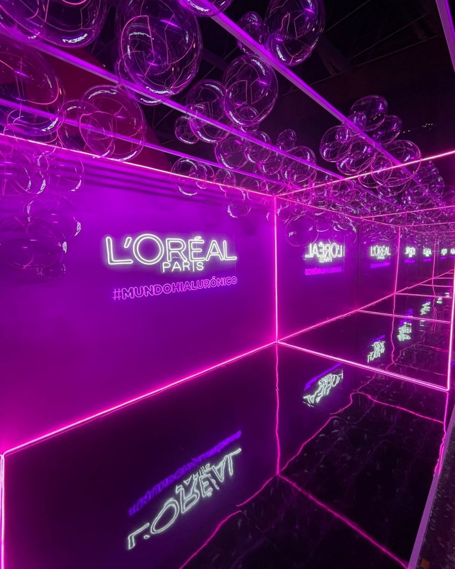 Instalación de neón para L'Oréal Paris